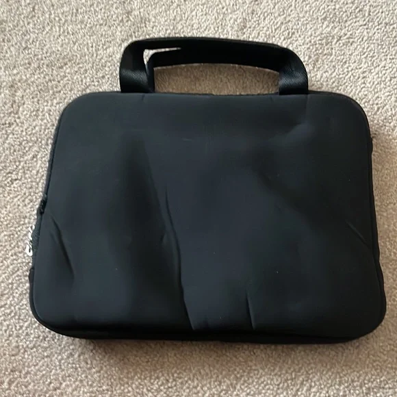 Tablet/Electronic Bag - Picture 2 of 6